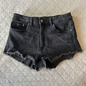 H&M Divided Black Wash High Rise Jean Shorts - 2.5 inch Inseam - Sz 10